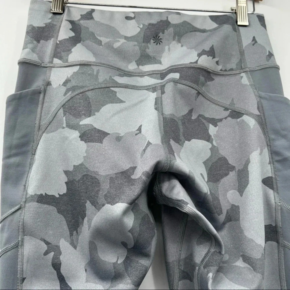ATHLETA All In Gray 7/8 Camo Athletic Workout Leggings Size S - Picture 10 of 15